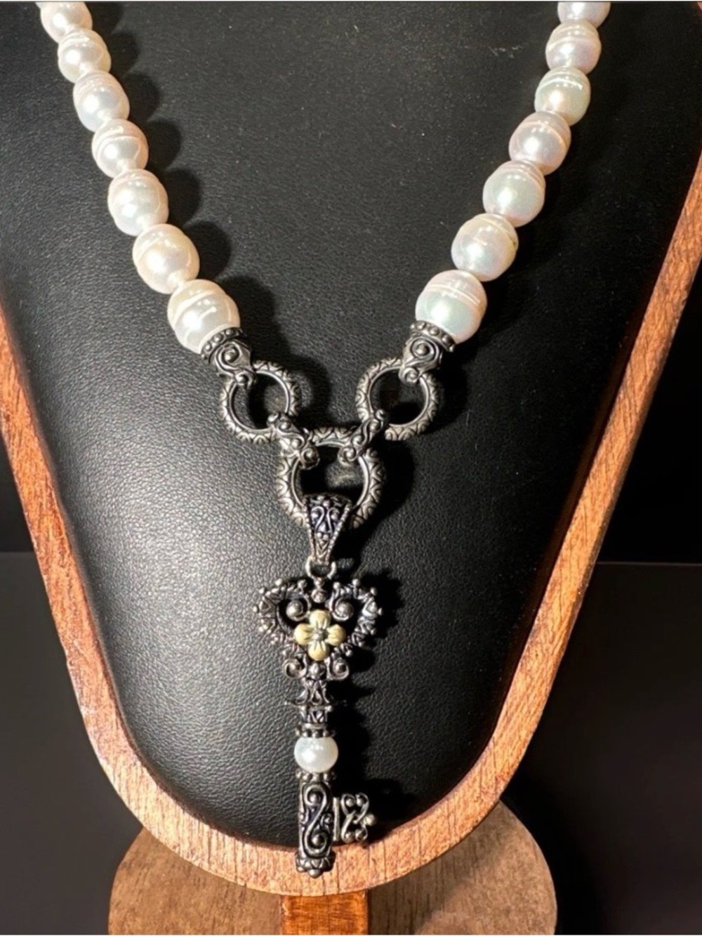 Beautiful Barbara Bixby Pearl 18k Gold & Sterling Silver Necklace Key Heart